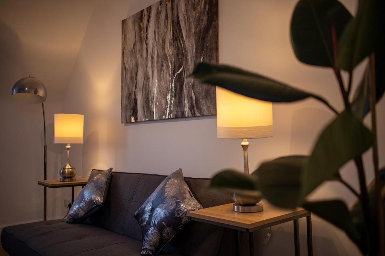 Historic, City Centre Apartment Αμπερντήν Εξωτερικό φωτογραφία